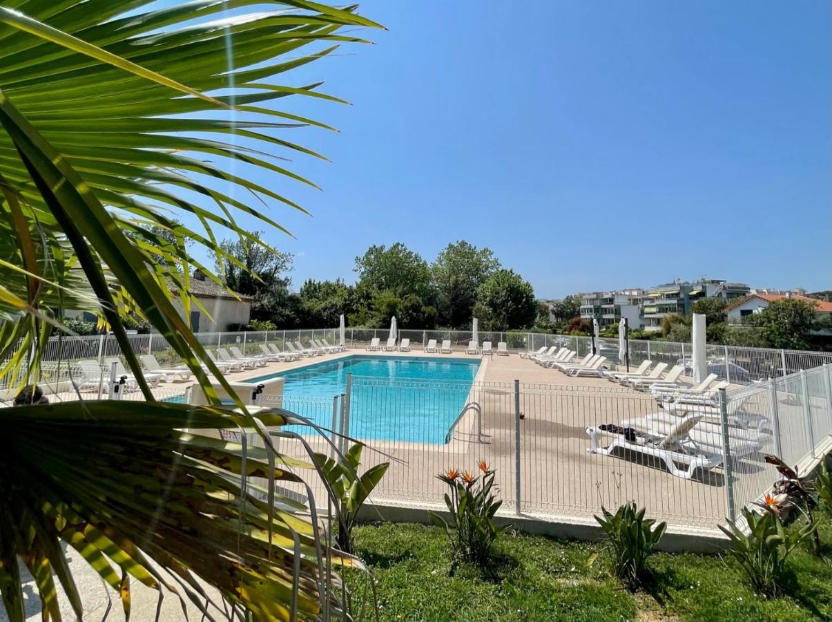 Studio 2 - Les Suites De Robinson - Residence Avec Piscine En Bord De Siagne, A Mandelieu Zewnętrze zdjęcie